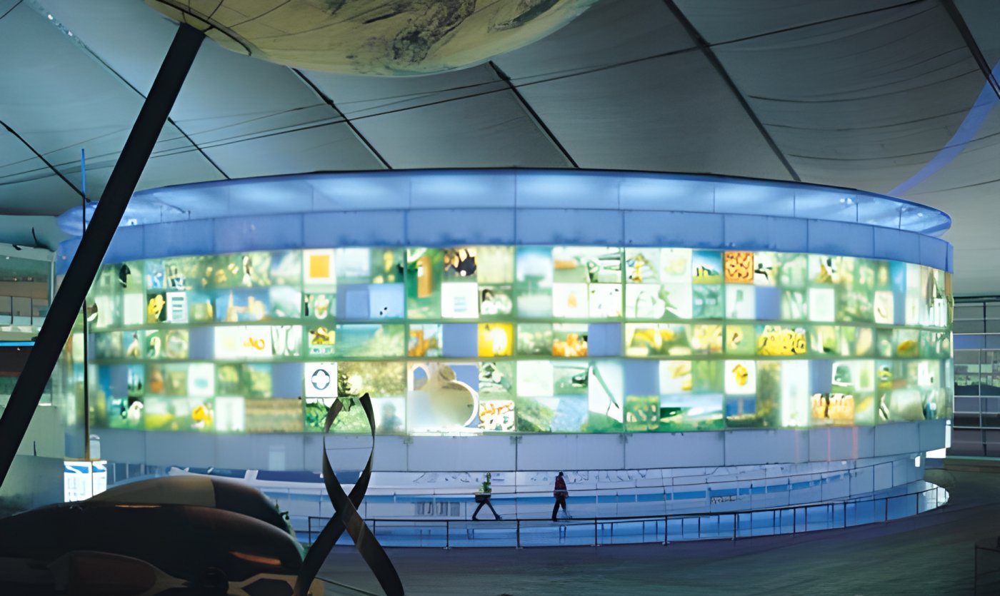 Self-Portrait Zone, Millennium Dome